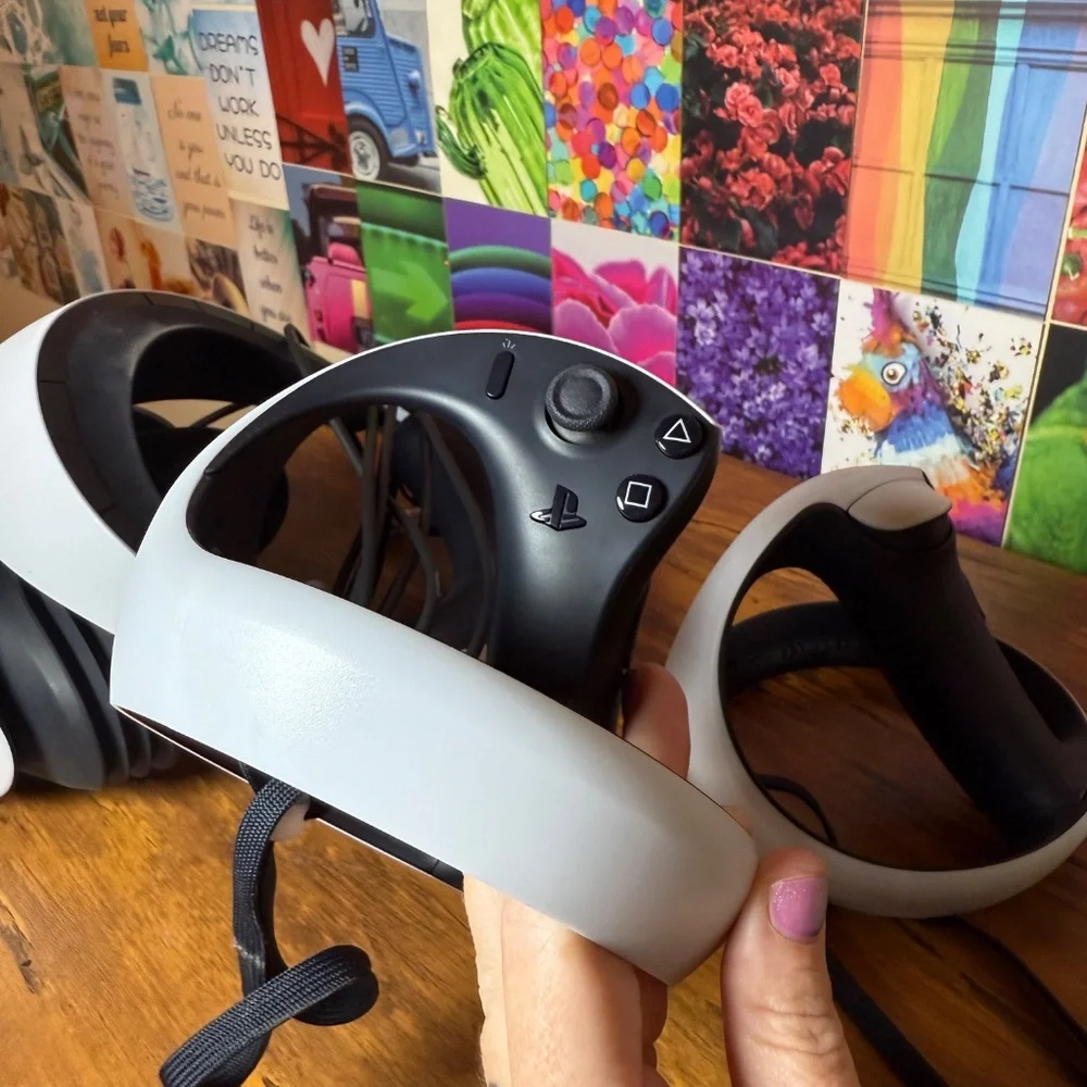 PlayStation VR Headset Bundle – Works Great, Ready to Play!”